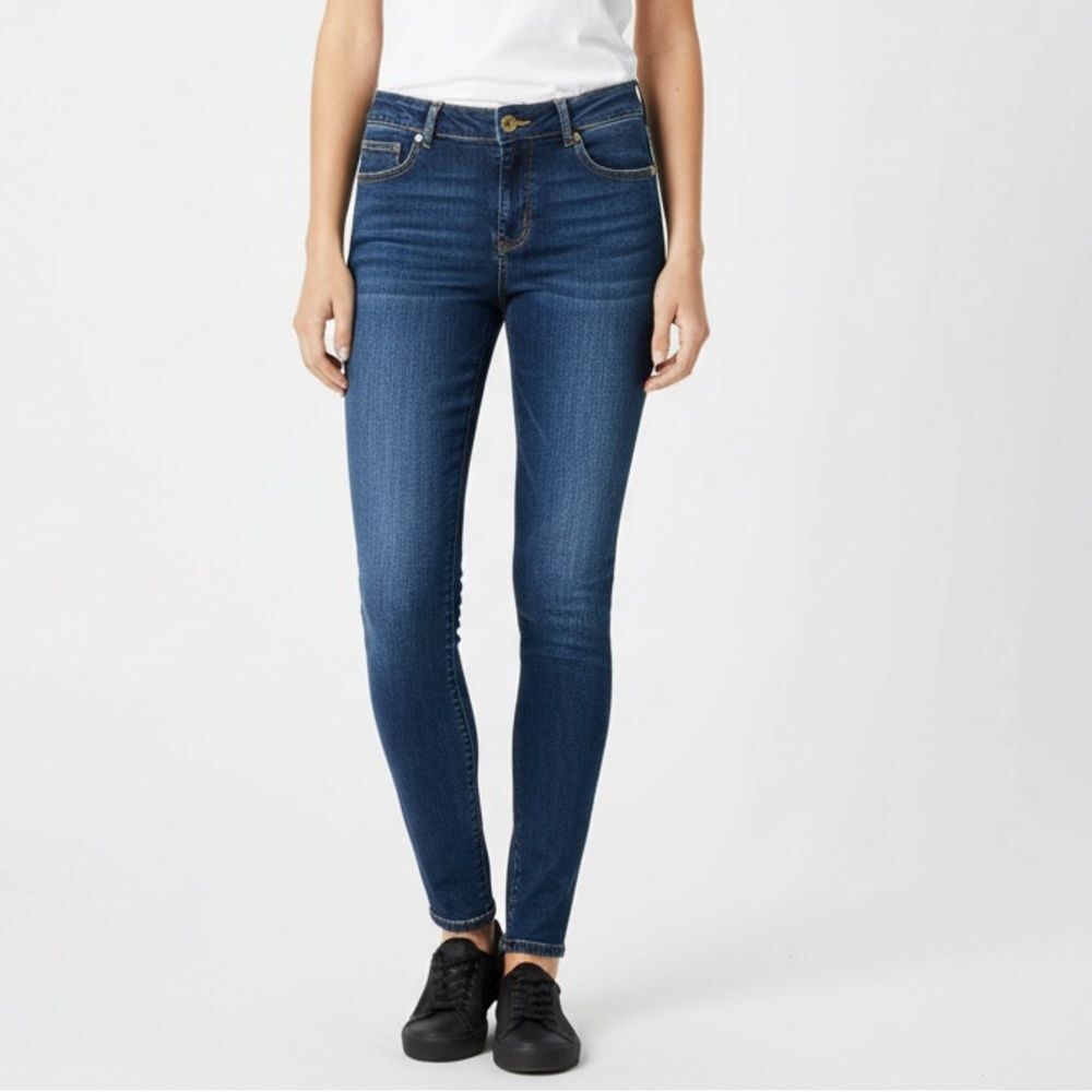 Altar'd State Dark Wash Mid-Rise Skinny Jeans Size 3/26W